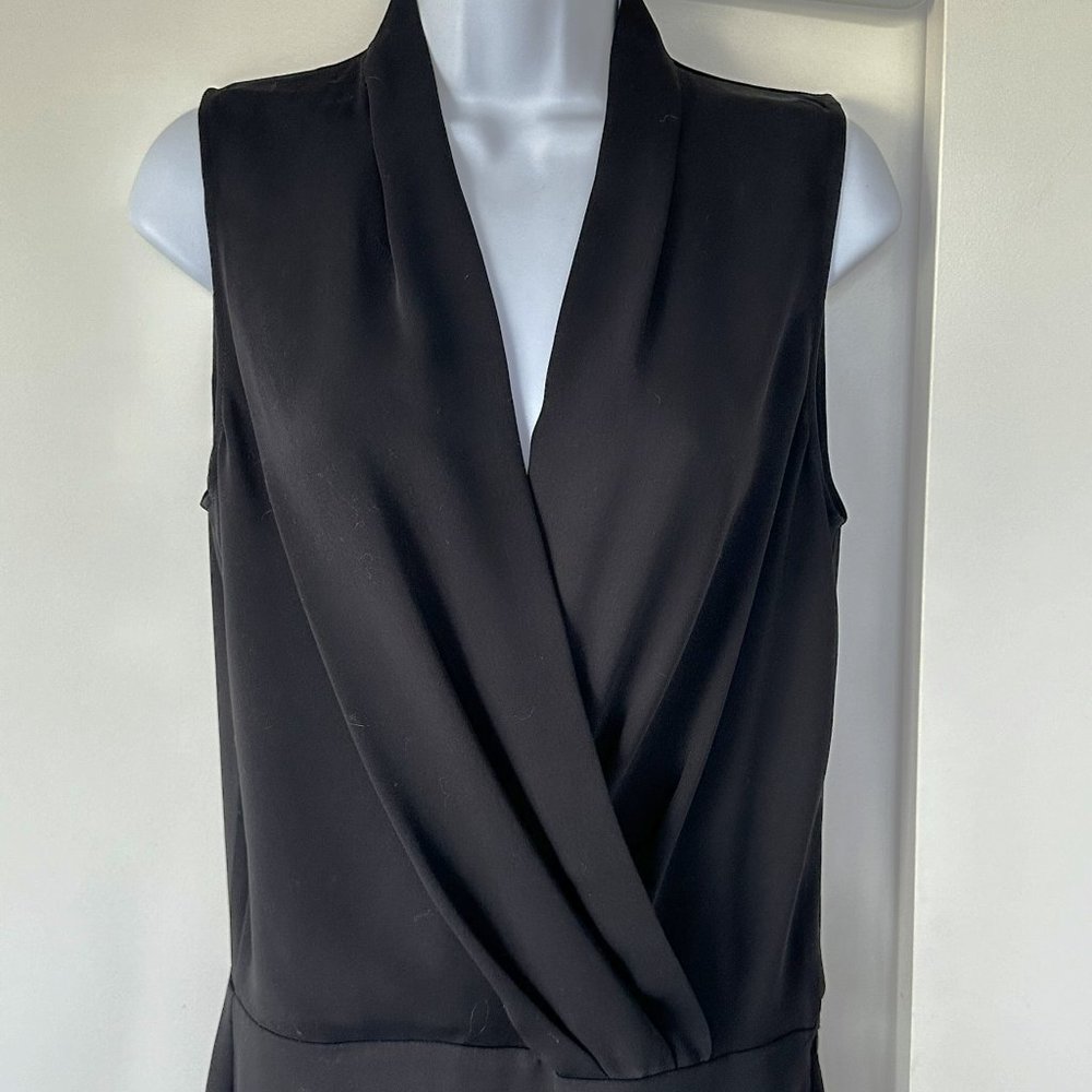 Aritzia Babaton Mini Black Surplice Neck Dress. Size 6